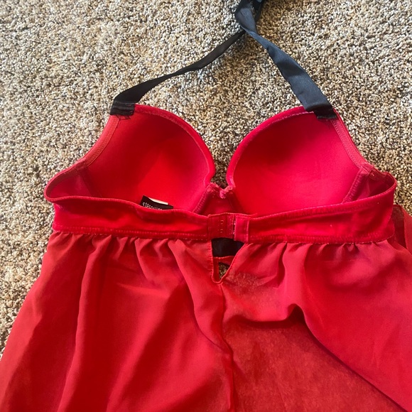Red Negligee - Picture 8 of 12